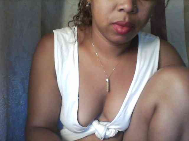 Baby-giiirl23 webcam