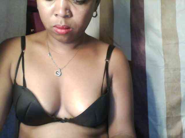 Baby-giiirl23 webcam