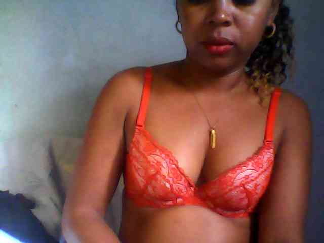 Baby-giiirl23 webcam