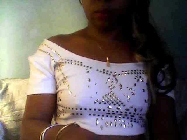 Baby-giiirl23 webcam