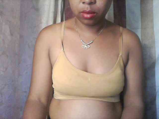 Baby-giiirl23 webcam