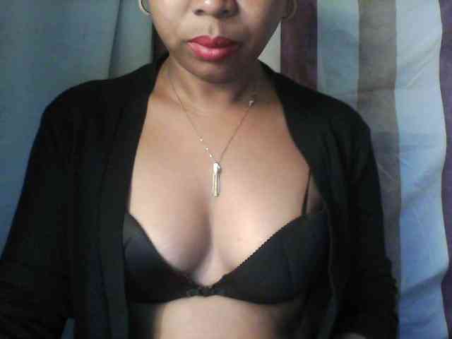 Baby-giiirl23 webcam