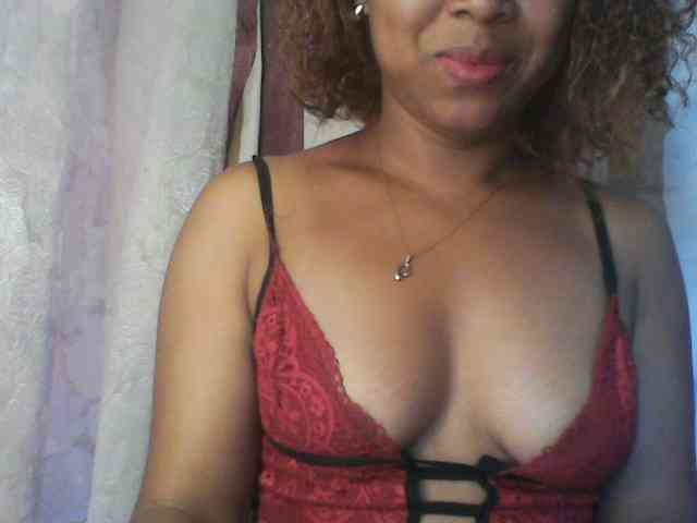 Baby-giiirl23 webcam