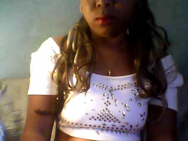 Baby-giiirl23 webcam