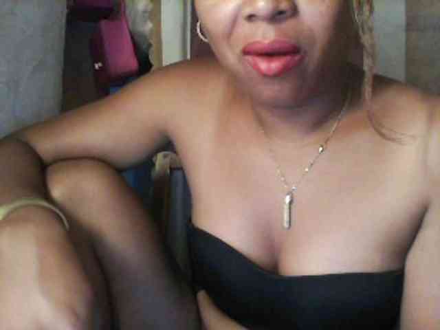 Baby-giiirl23 webcam