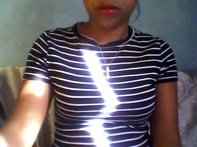 Baby-giiirl23 webcam