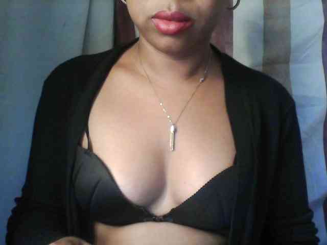 Baby-giiirl23 webcam