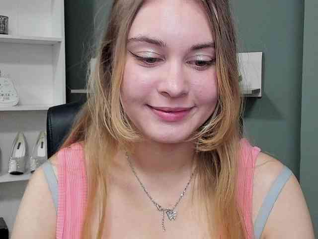 PERFECTvaleria webcam
