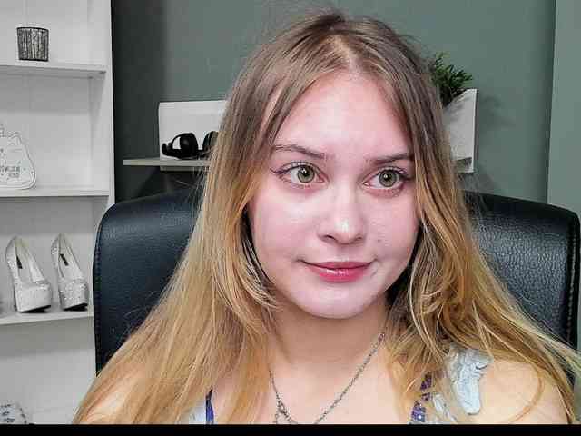 PERFECTvaleria webcam