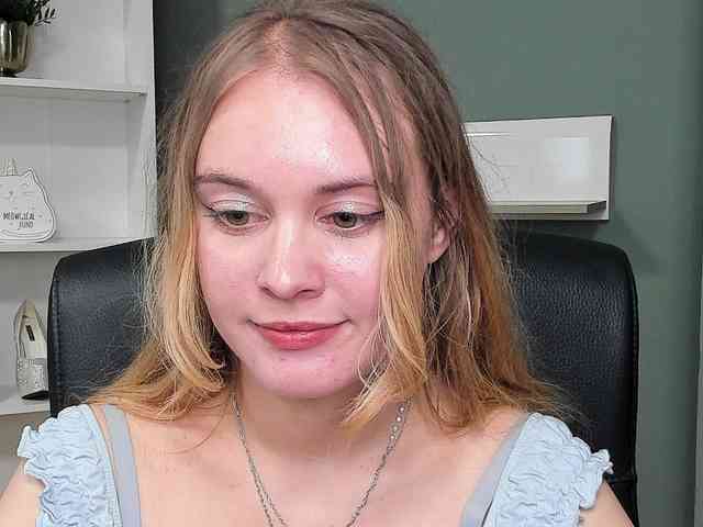 PERFECTvaleria webcam