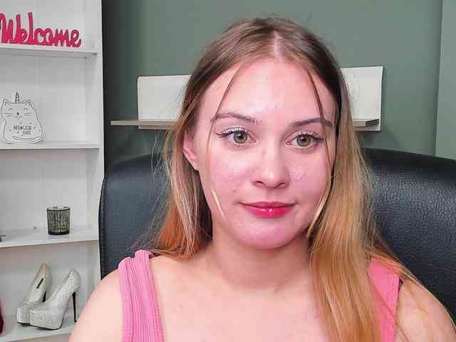 PERFECTvaleria webcam