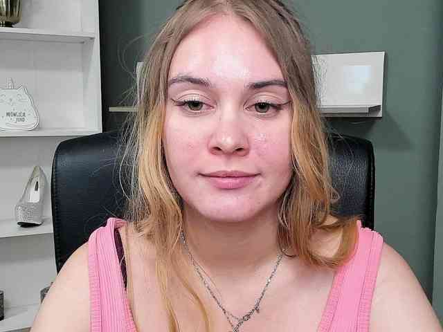 PERFECTvaleria webcam