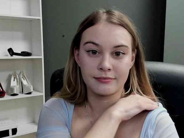 PERFECTvaleria webcam