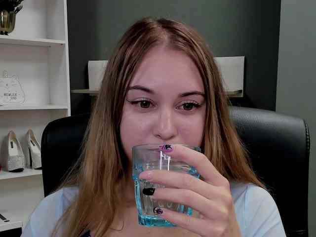 PERFECTvaleria webcam