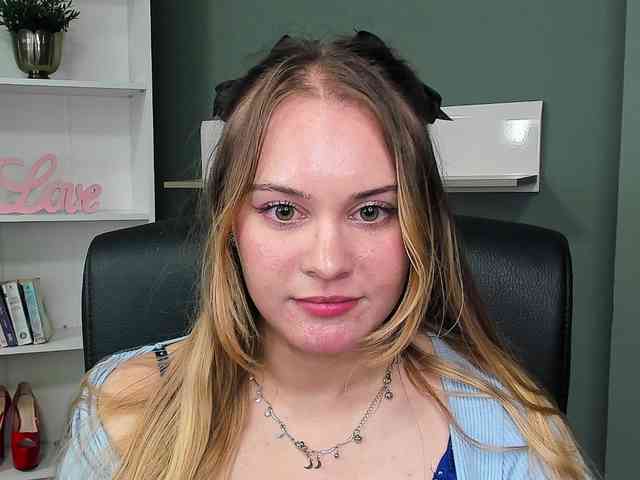 PERFECTvaleria webcam