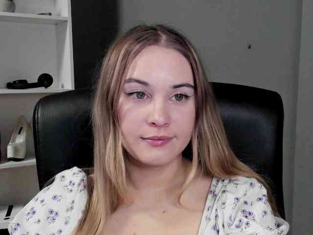 PERFECTvaleria webcam