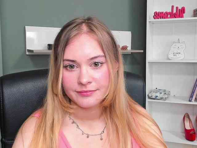 PERFECTvaleria webcam