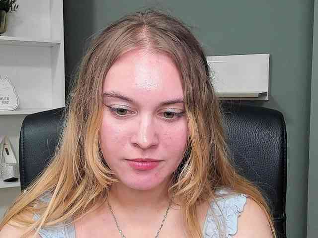 PERFECTvaleria webcam