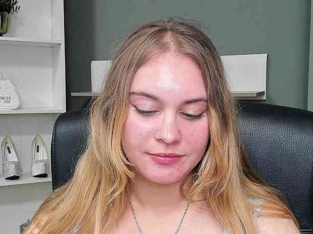PERFECTvaleria webcam