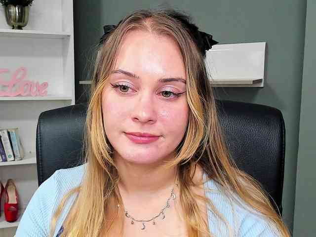 PERFECTvaleria webcam