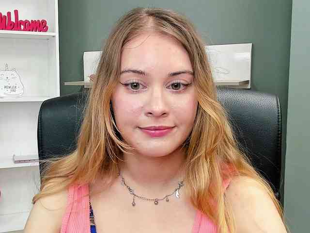PERFECTvaleria webcam