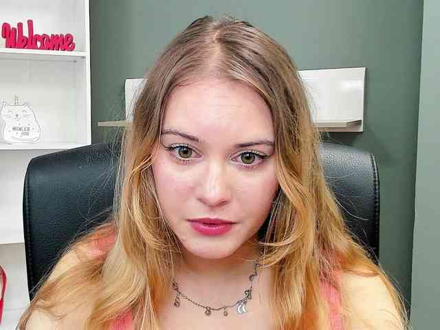 PERFECTvaleria webcam