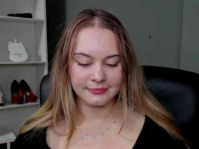 PERFECTvaleria webcam