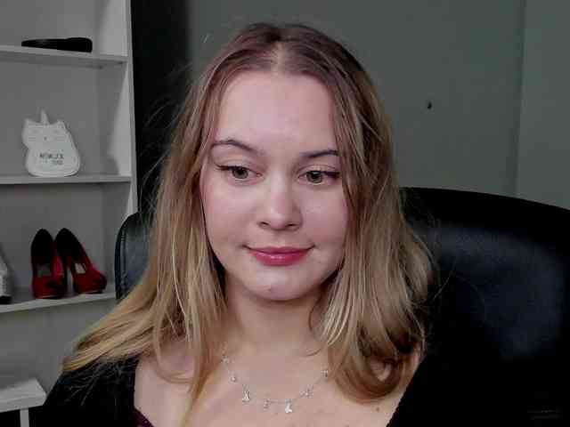 PERFECTvaleria webcam