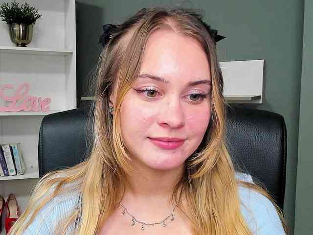PERFECTvaleria webcam