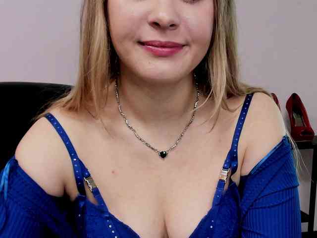 PERFECTvaleria webcam