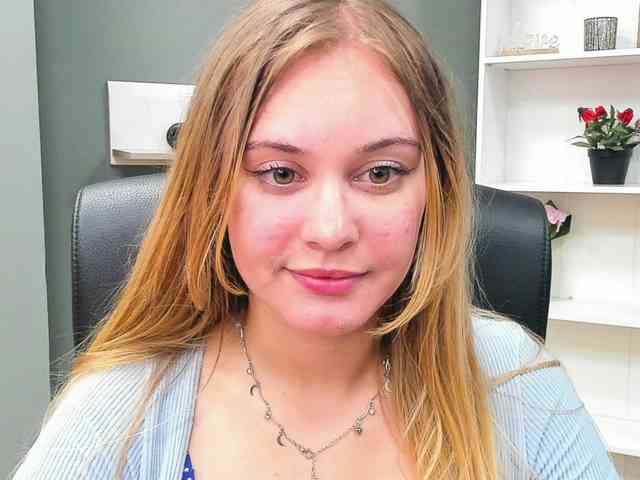 PERFECTvaleria webcam