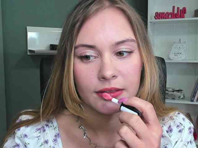 PERFECTvaleria webcam