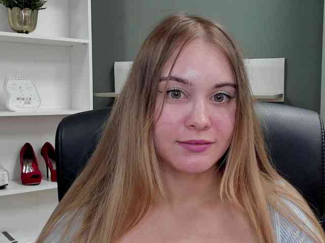 PERFECTvaleria webcam
