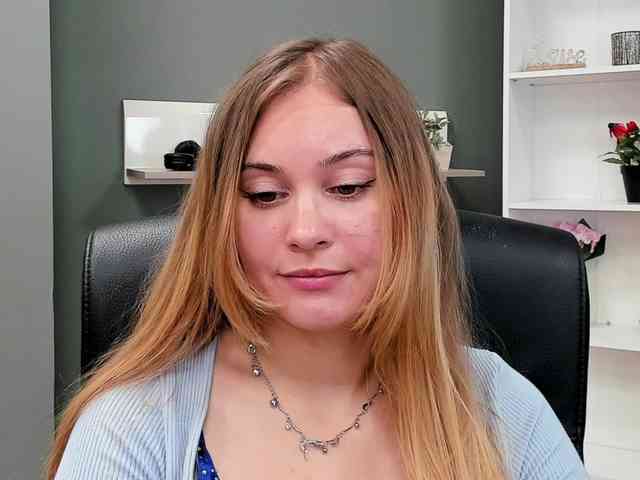 PERFECTvaleria webcam