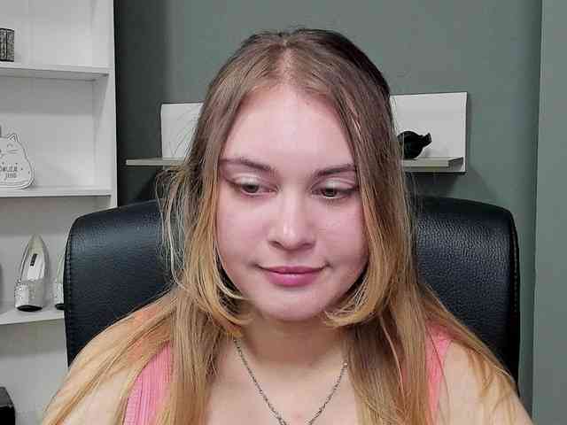 PERFECTvaleria webcam