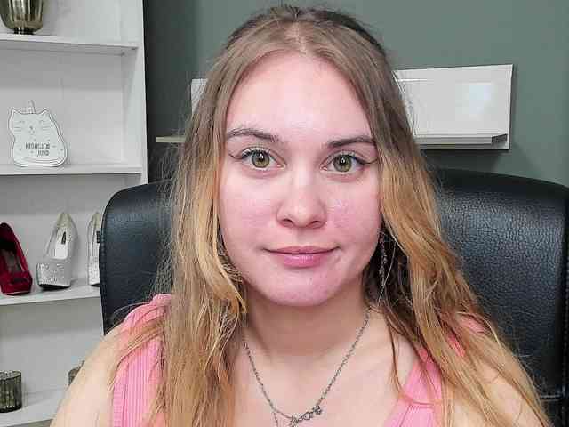 PERFECTvaleria webcam