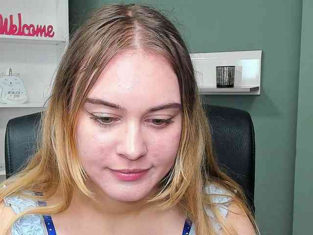 PERFECTvaleria webcam