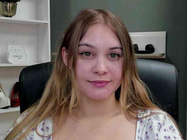 PERFECTvaleria webcam