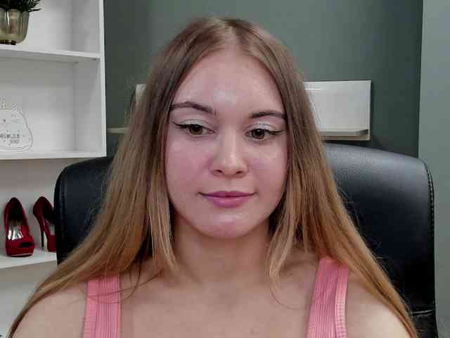 PERFECTvaleria webcam