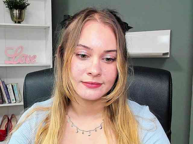 PERFECTvaleria webcam