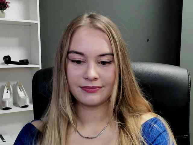 PERFECTvaleria webcam