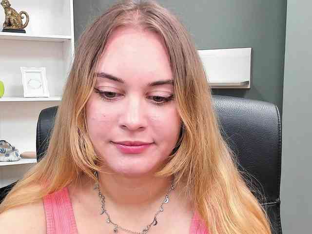 PERFECTvaleria webcam