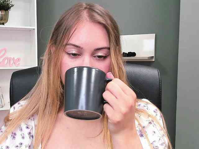PERFECTvaleria webcam
