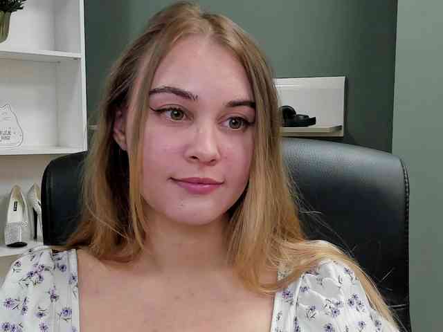 PERFECTvaleria webcam