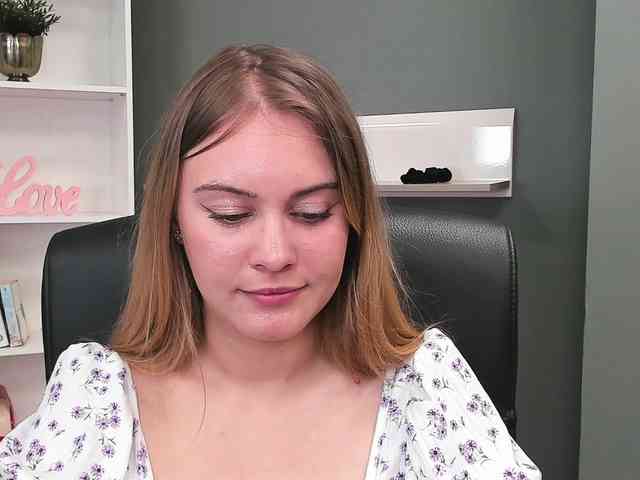 PERFECTvaleria webcam