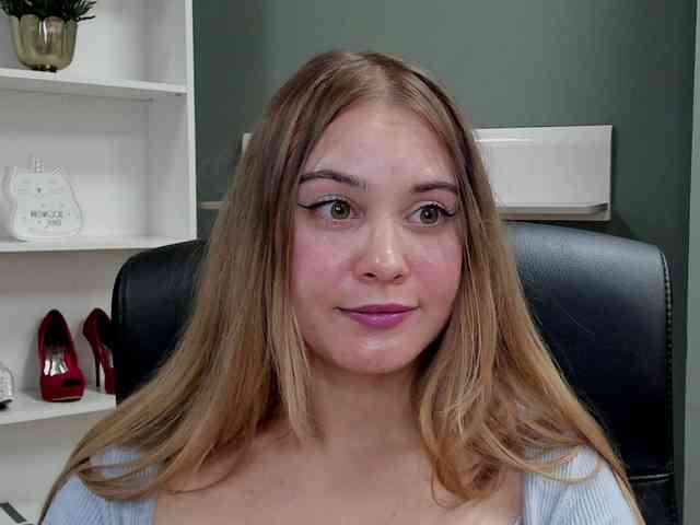 PERFECTvaleria webcam
