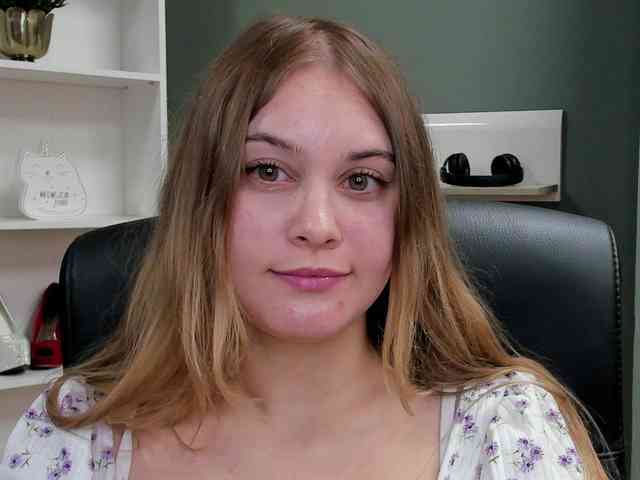 PERFECTvaleria webcam