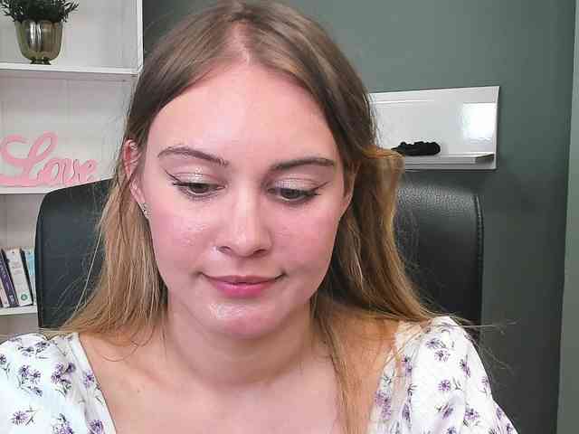 PERFECTvaleria webcam