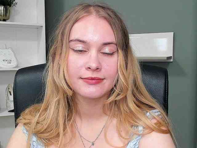 PERFECTvaleria webcam