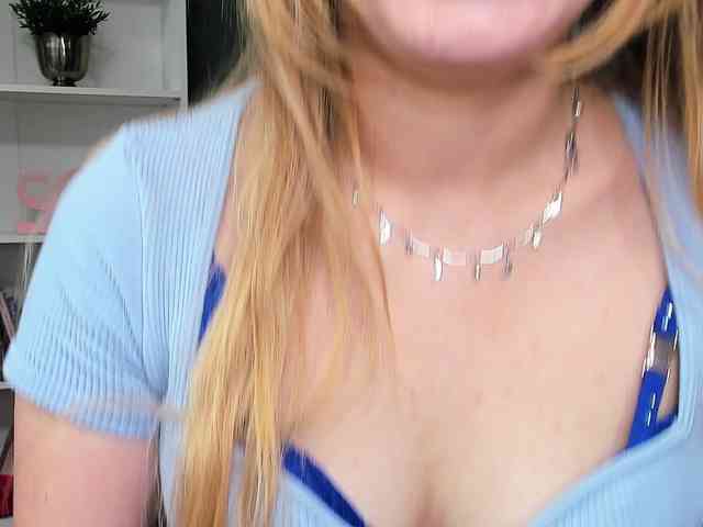 PERFECTvaleria webcam